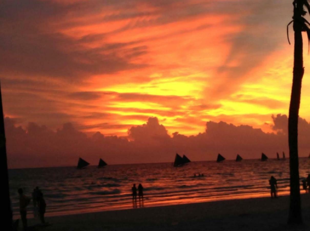 Chateau De Boracay Balabag  Dış mekan fotoğraf